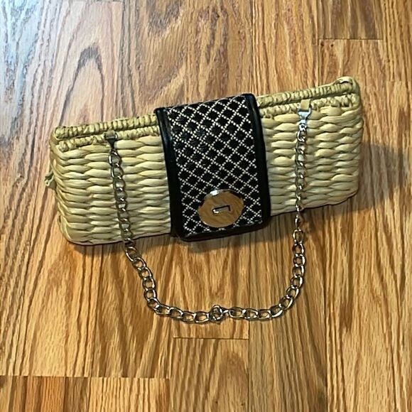 Woven Grass Handbag with Chain Strap, neutral, black, silver - Picture 2 of 6